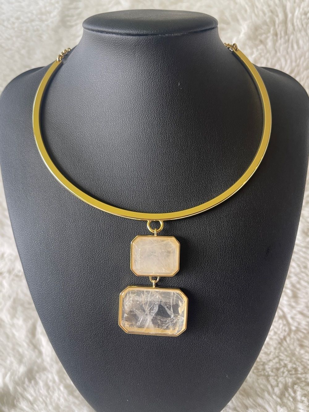 eye candy - Gold Collar Necklace with Clear Gemstone Double Pendant